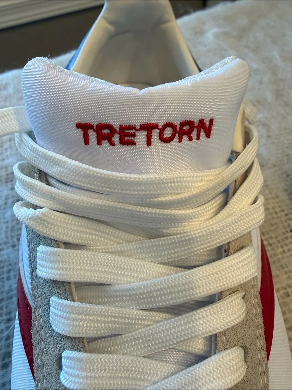 Tretorn Rawlins 2.0  red/ white/ blue .  EUC size 7.5